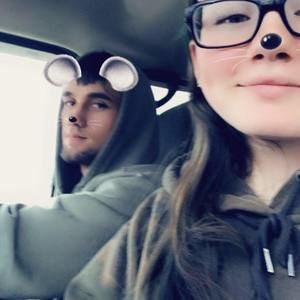 Meet your Posher, Derek